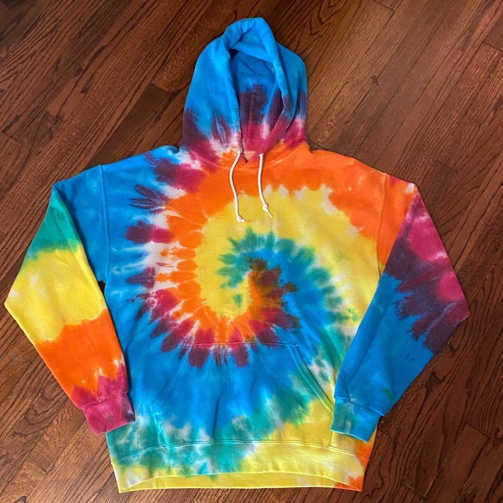 🌈 tie-dye youth hoodie. OVERSIZED. Mid weight. 14-16 maybe
